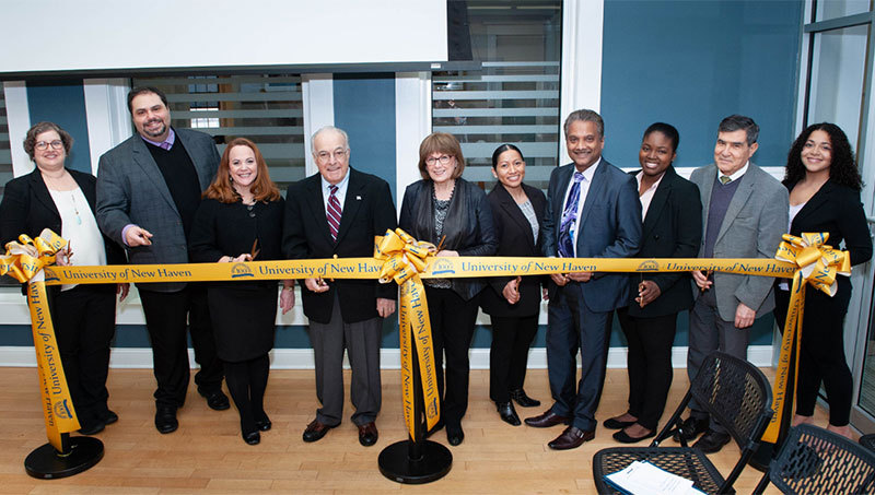 Image of ribbon-cutting ceremony