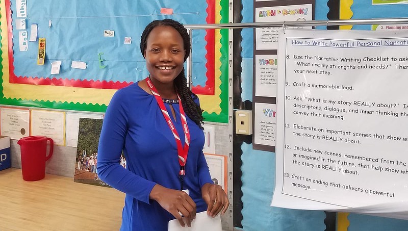 Image of Gladys Saruchera '21 M.S. teaching.