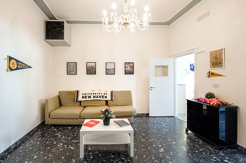 Rinaldesca living room
